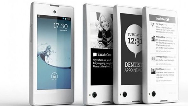 YotaPhone 2 Geliyor!