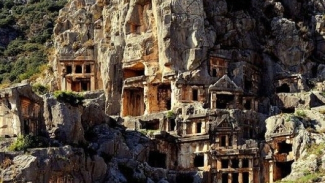 Gizli kalmış gezilesi mekanlar